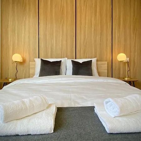 Bright & Cozy For 6 Guests & Free Stree Parking Apartamento Stara Zagora